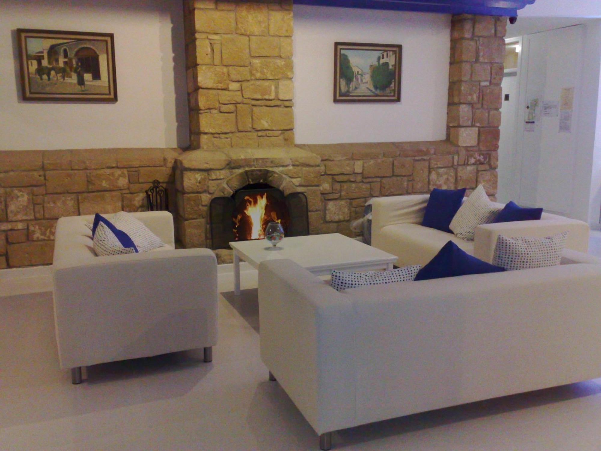 Hilltop Gardens Hotel Apartments Pafos Dış mekan fotoğraf