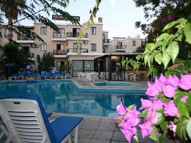 Hilltop Gardens Hotel Apartments Pafos Dış mekan fotoğraf