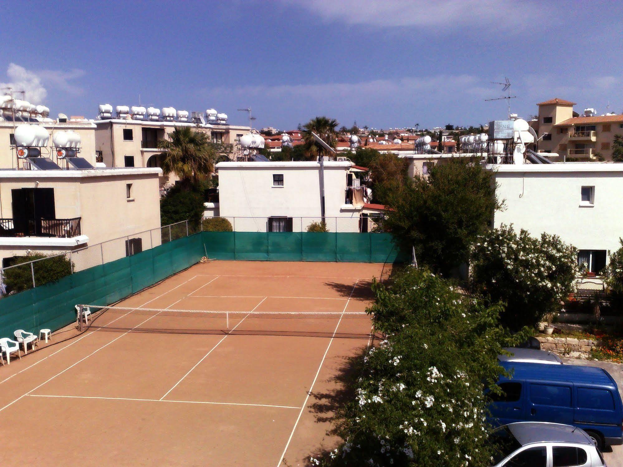 Hilltop Gardens Hotel Apartments Pafos Dış mekan fotoğraf