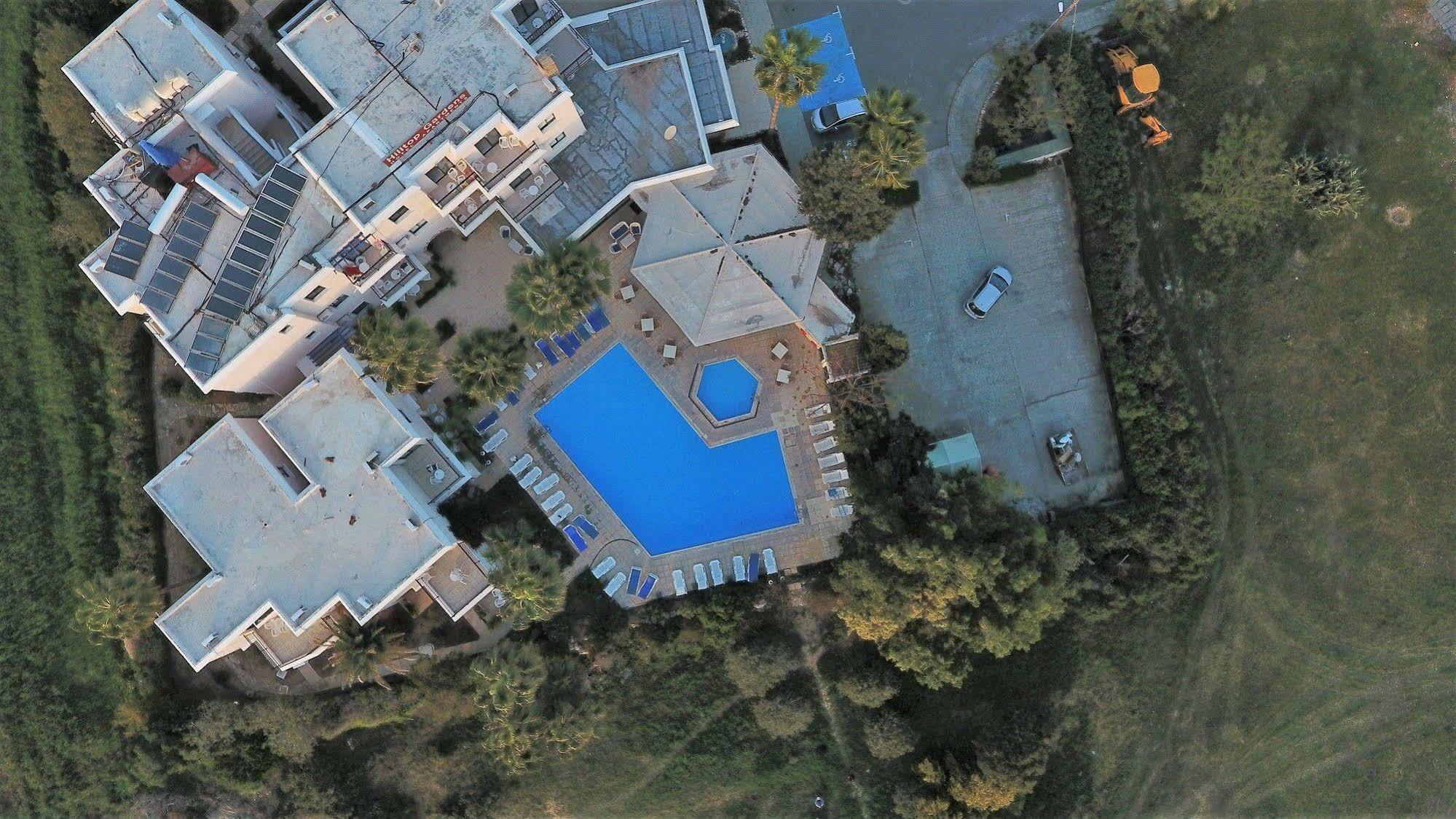 Hilltop Gardens Hotel Apartments Pafos Dış mekan fotoğraf